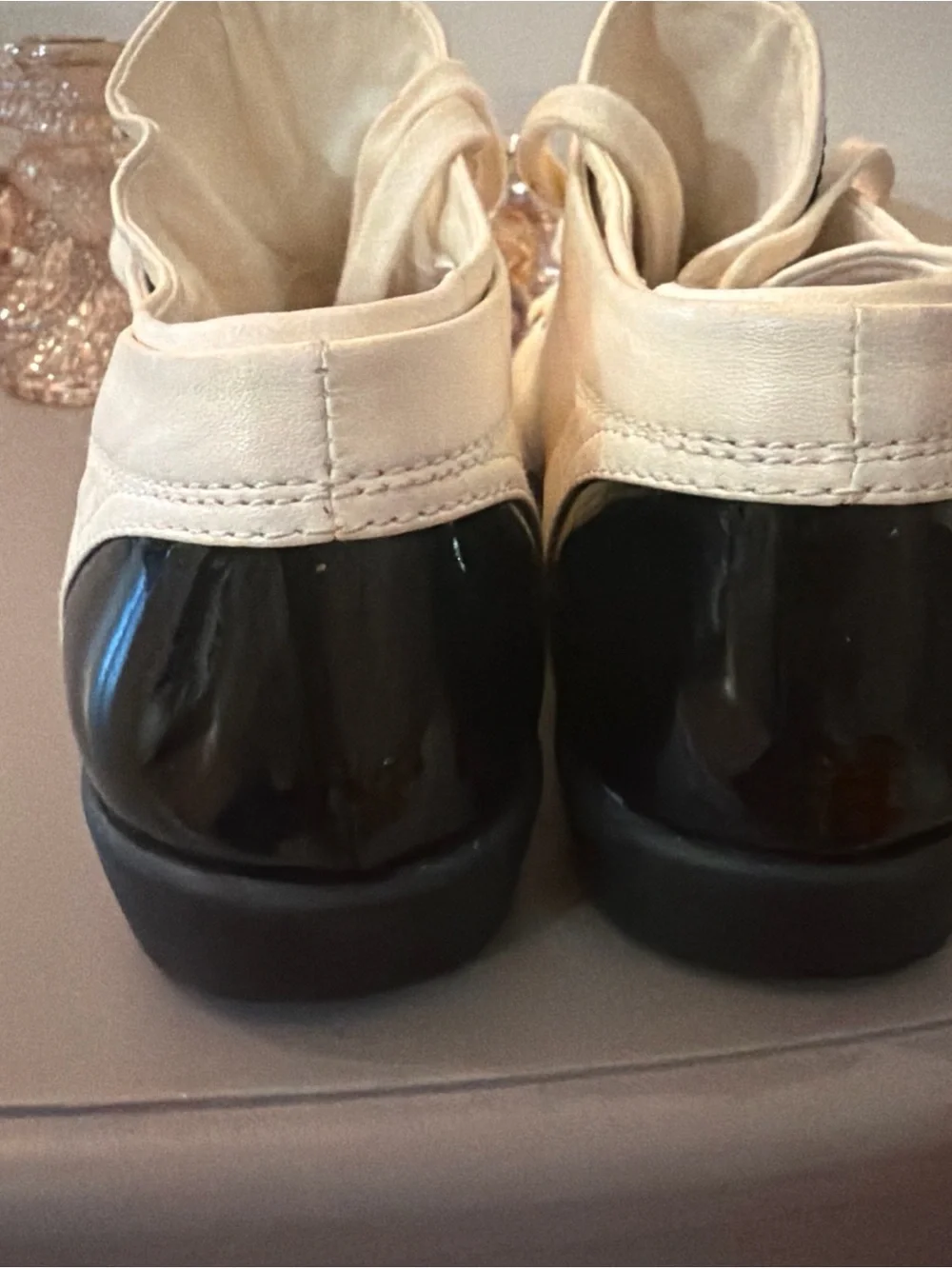 CHANEL lace up